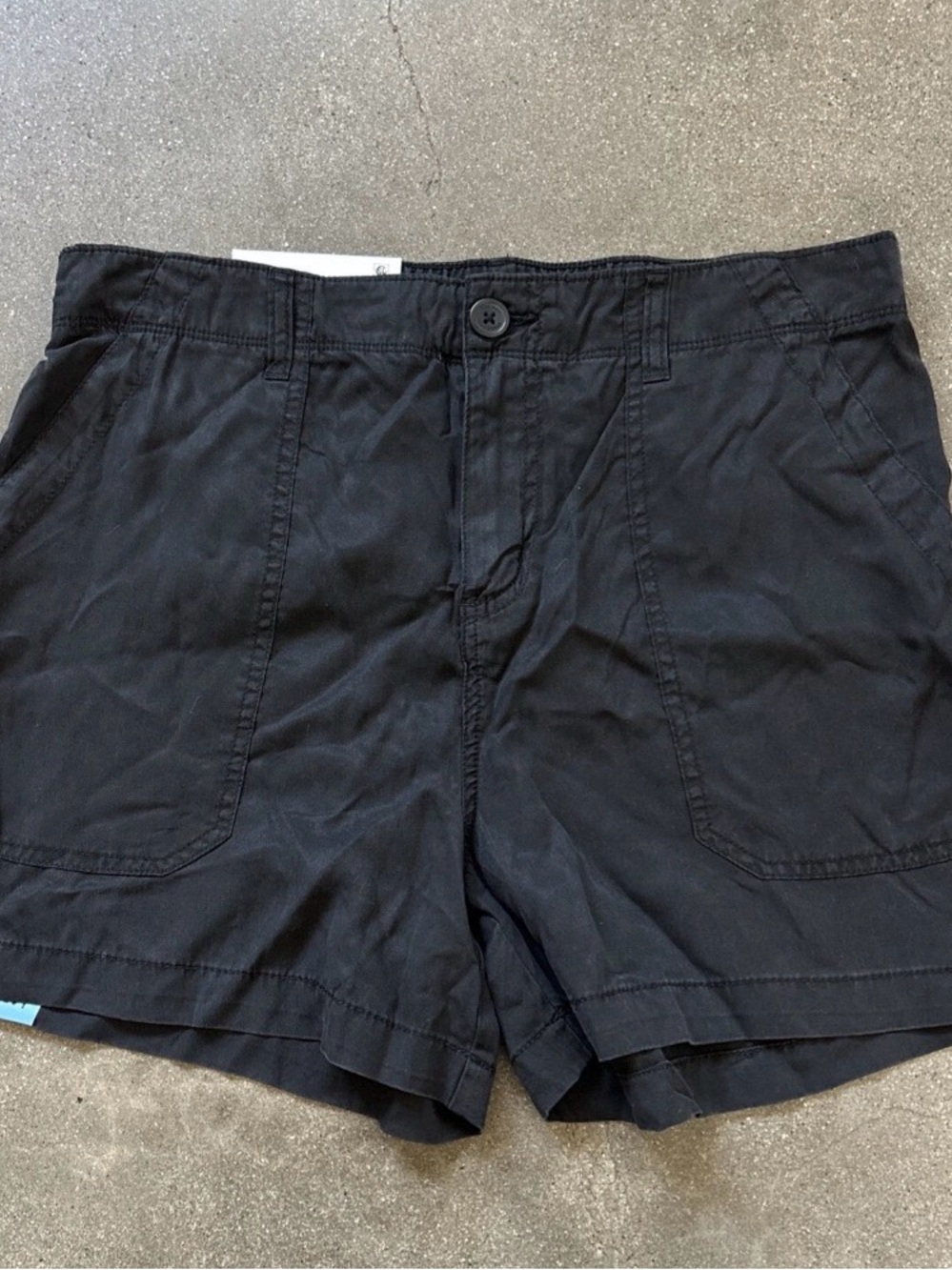 Sanctuary women’s Black Flat Front Utility Shorts